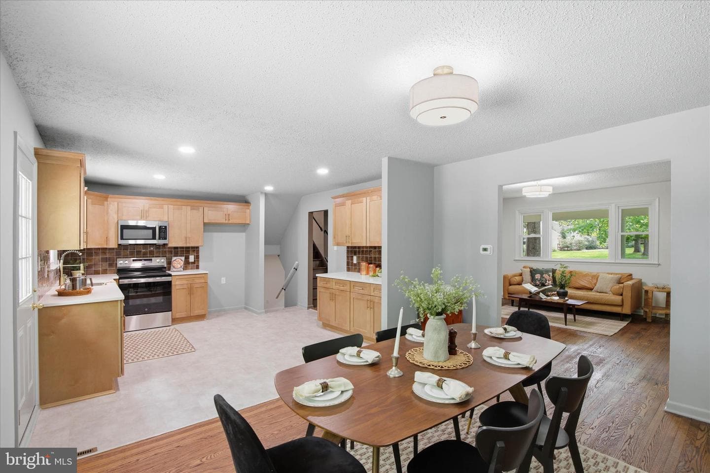 140 Woodland Drive photo 10