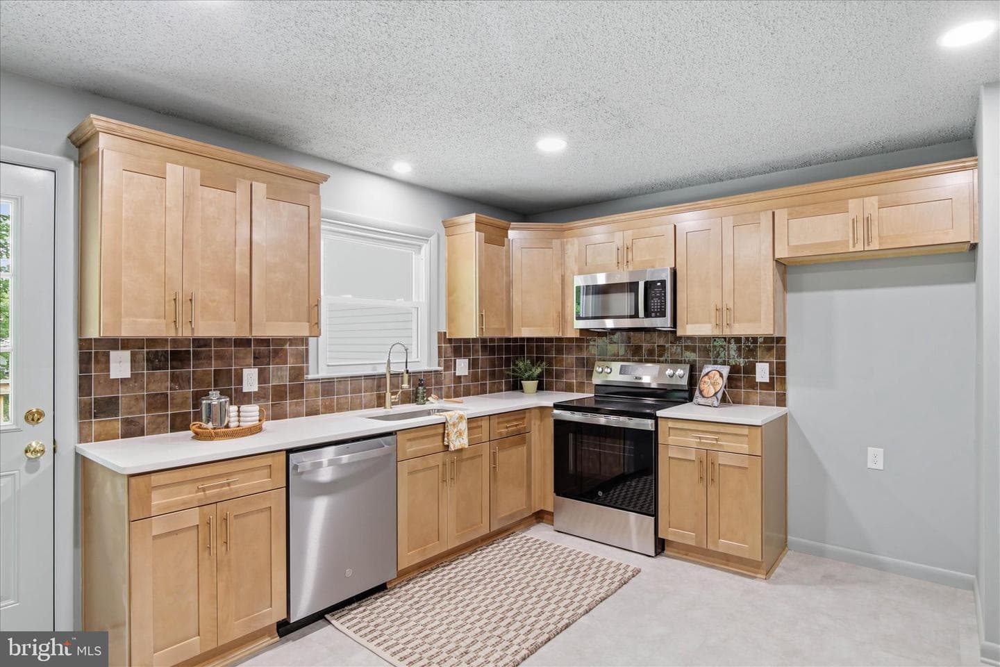 140 Woodland Drive photo 17