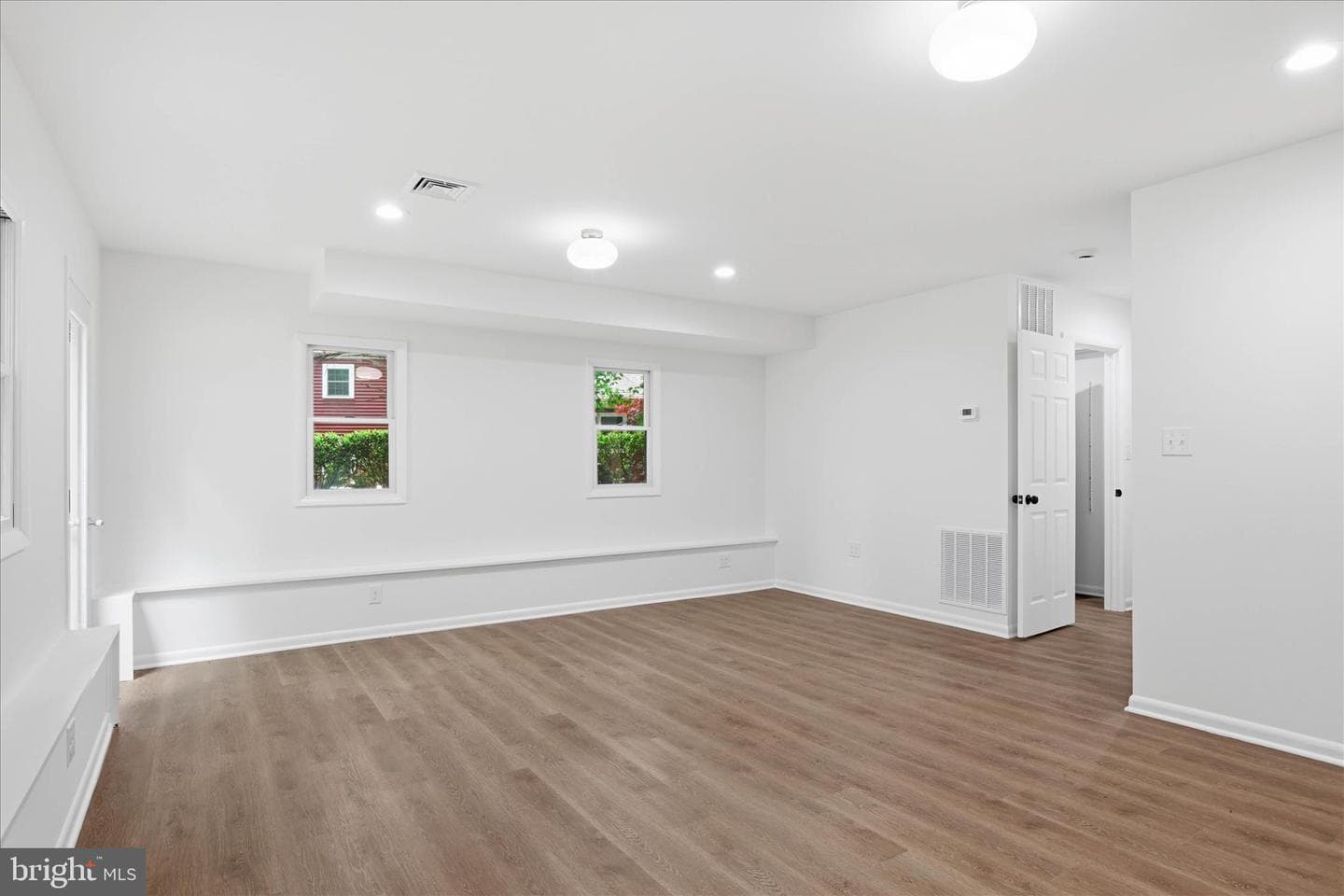 140 Woodland Drive photo 37