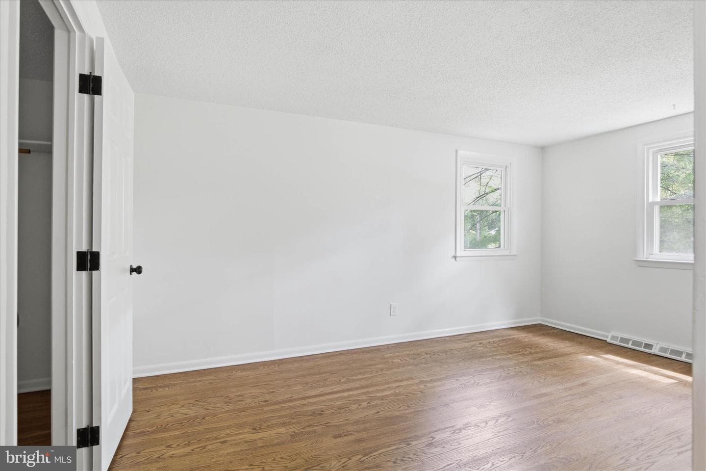 140 Woodland Drive photo 42