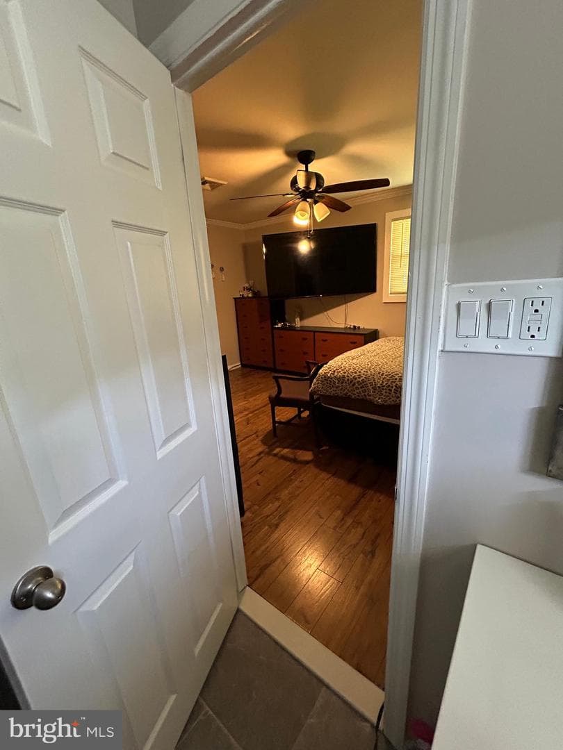 681 Pembroke Road photo 12