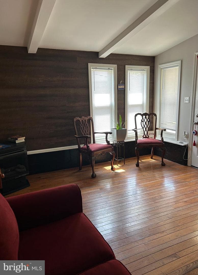 681 Pembroke Road photo 25
