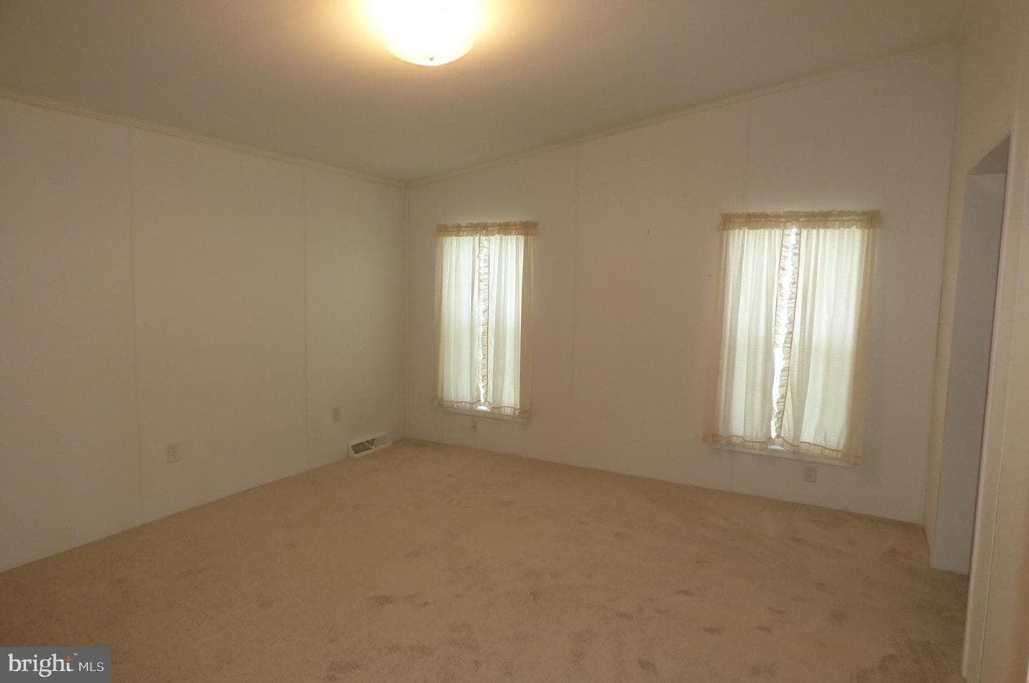 291 Williams Ln photo 12