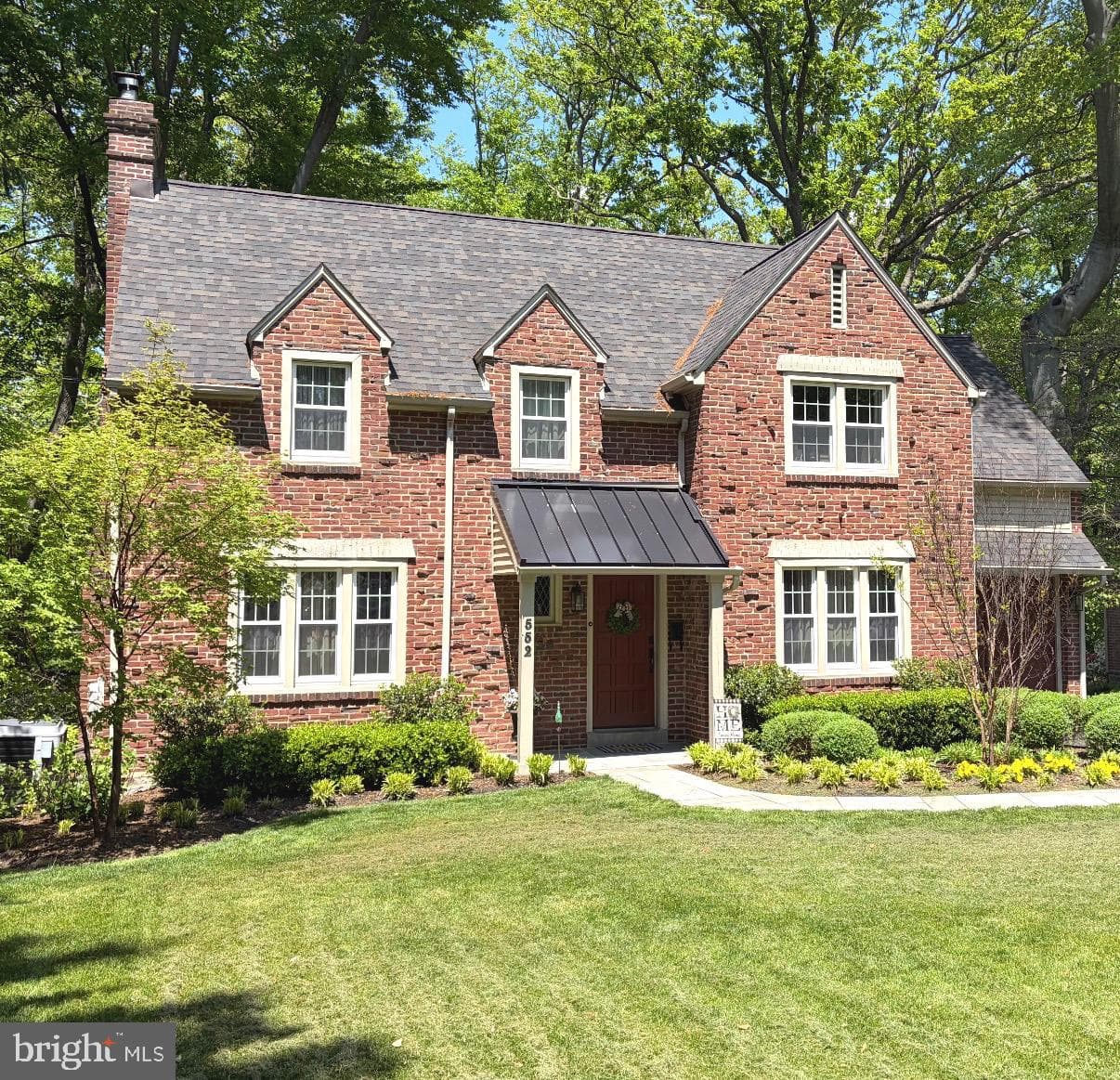 552 Custis Road photo 2