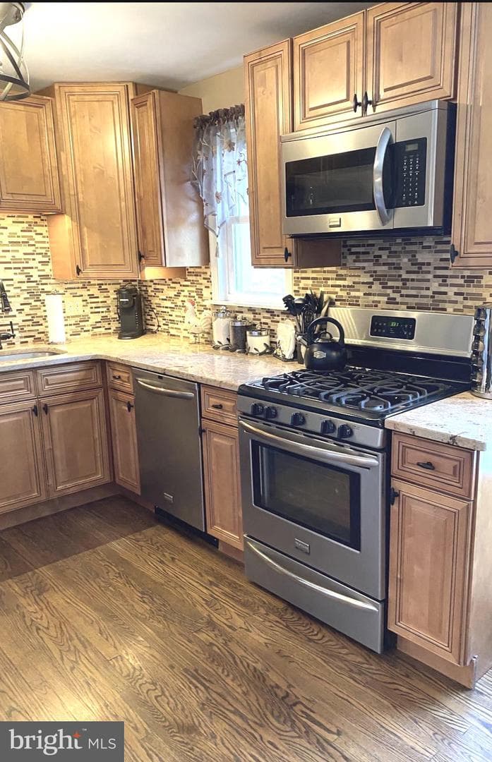 552 Custis Road photo 5