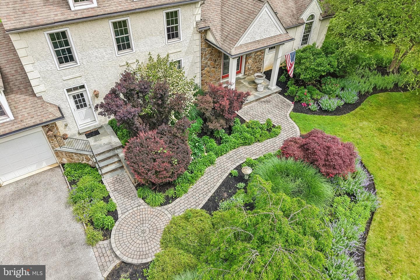 378 S Warner Road photo 4