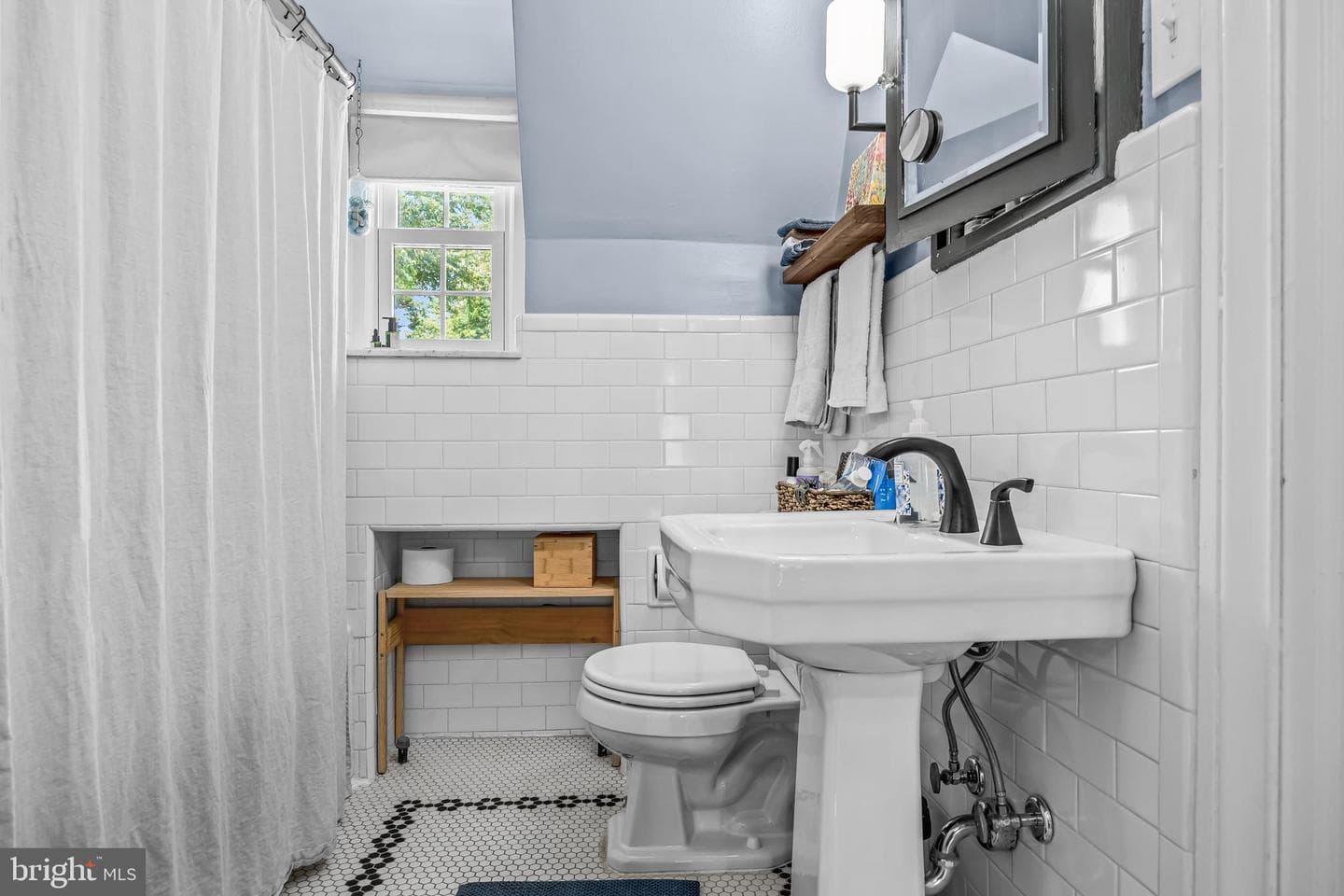 138 Edgehill Road photo 26