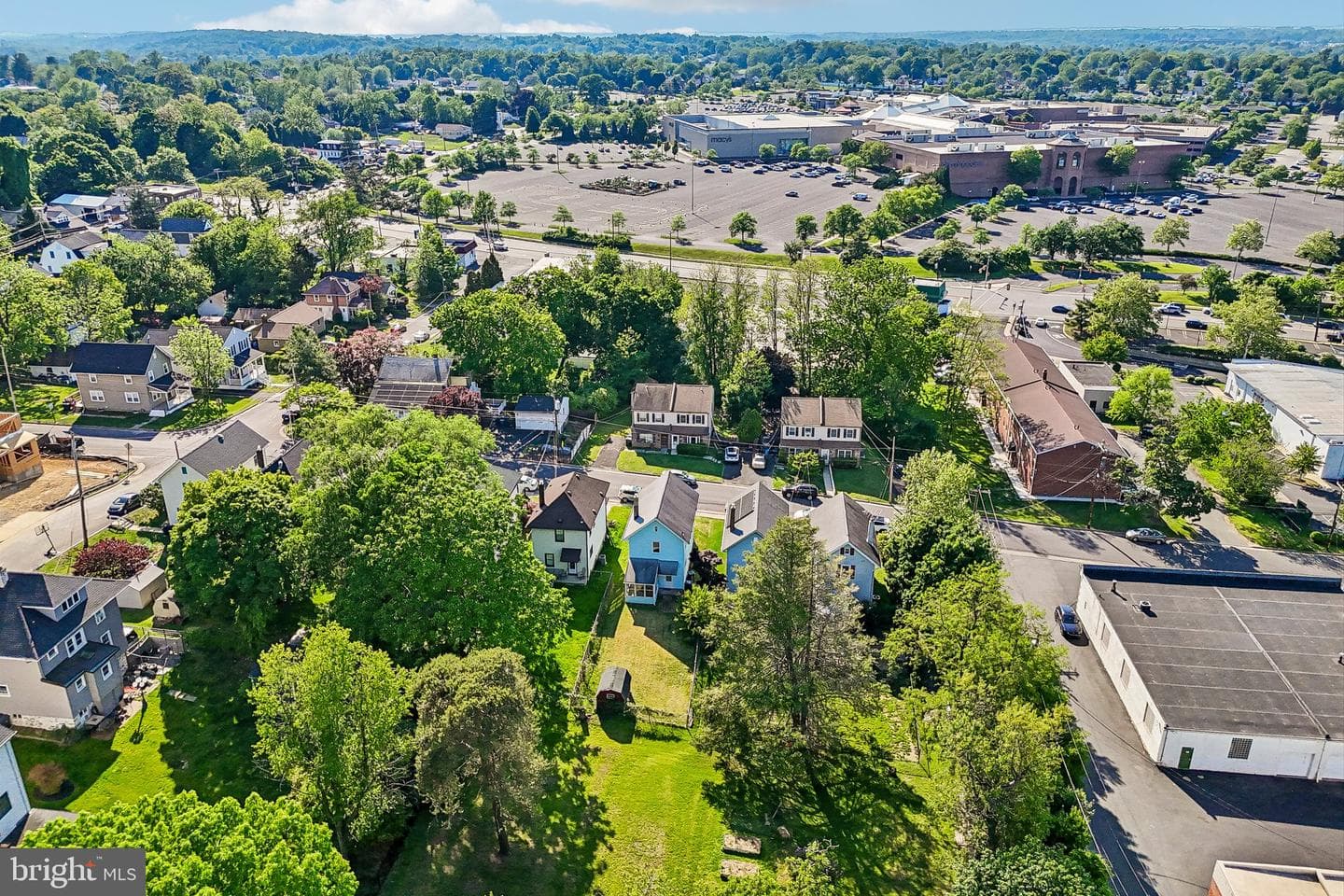 1833 Fairview Avenue photo 40