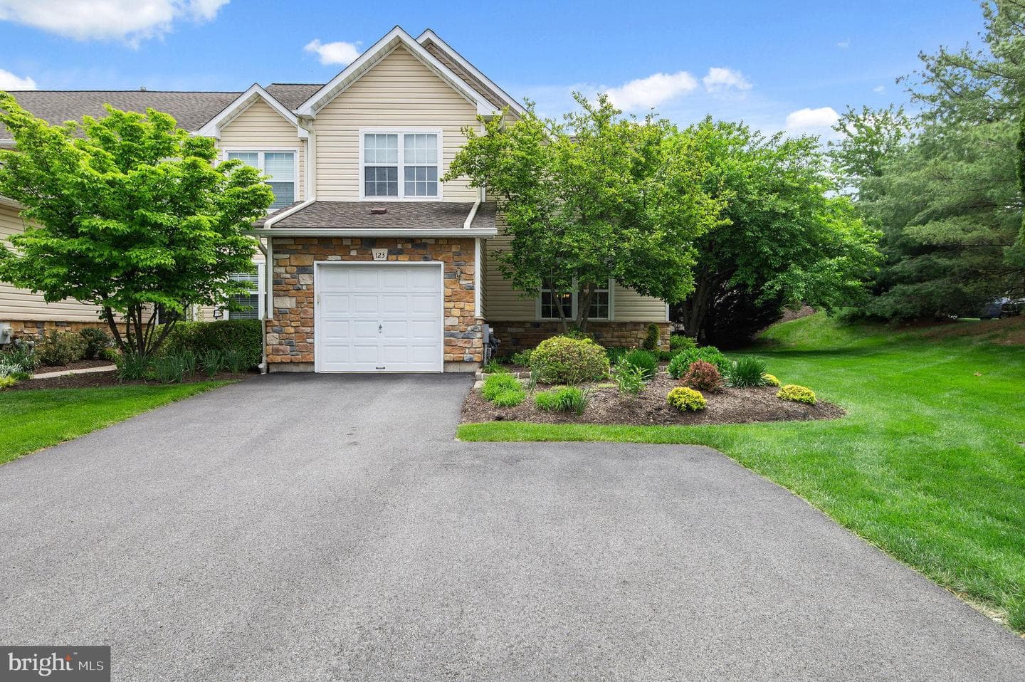 123 Shoal Creek Drive photo 4