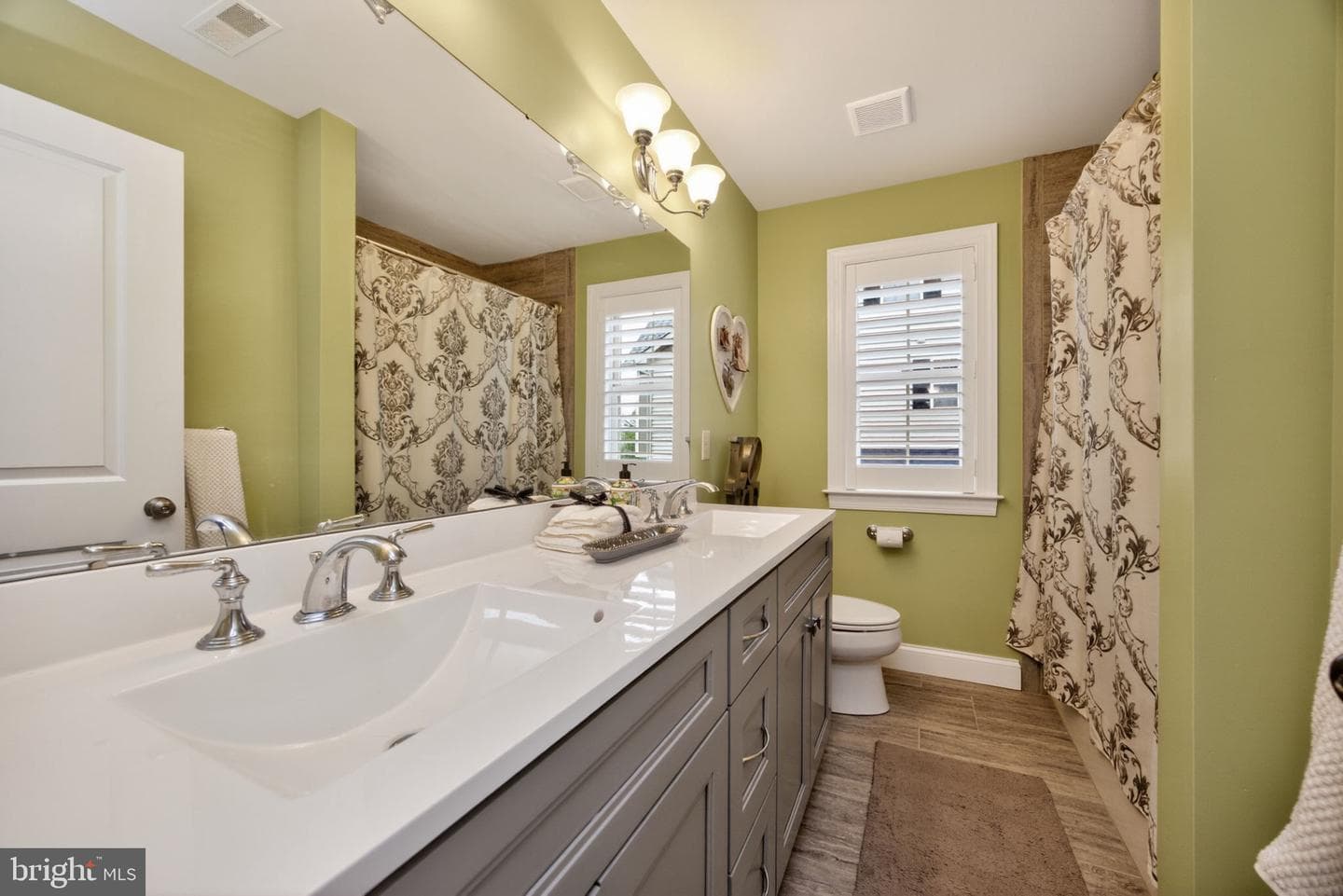133 Moir Avenue photo 26