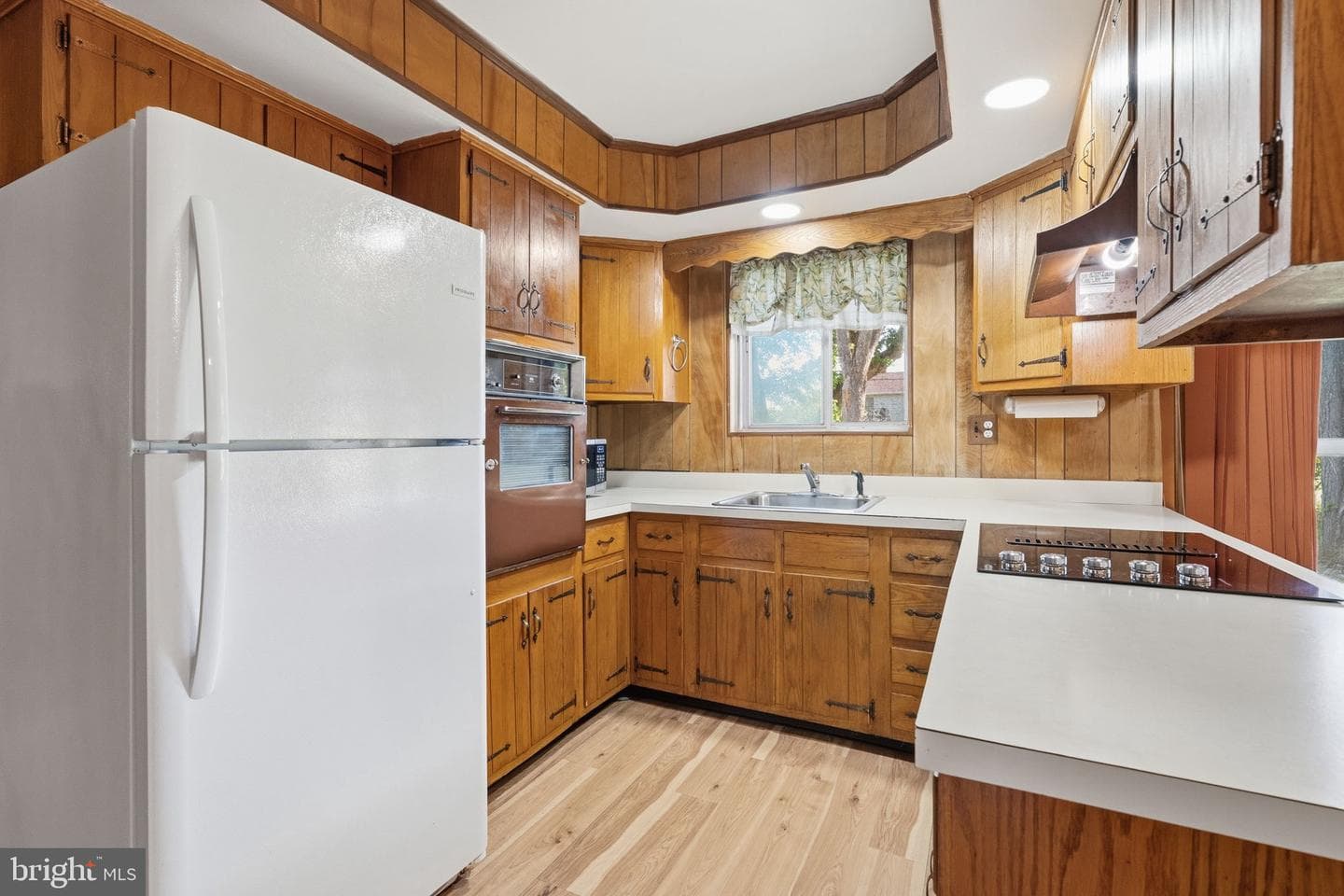 1825 Sterigere Street photo 15