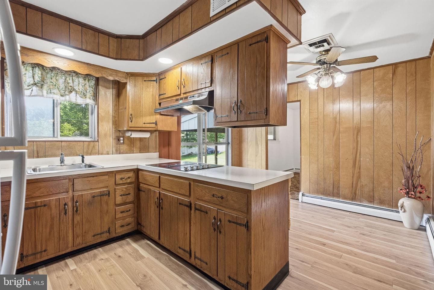 1825 Sterigere Street photo 16