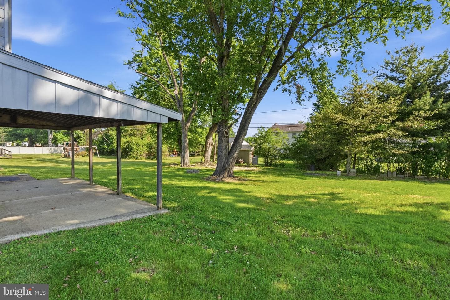 1825 Sterigere Street photo 19