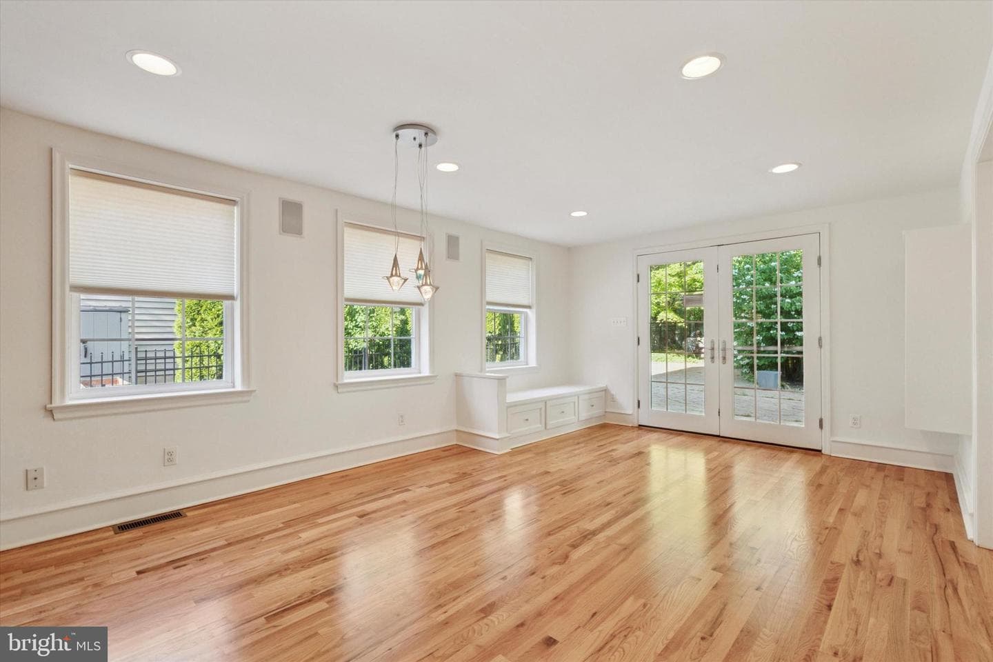 407 Shortridge Drive photo 6