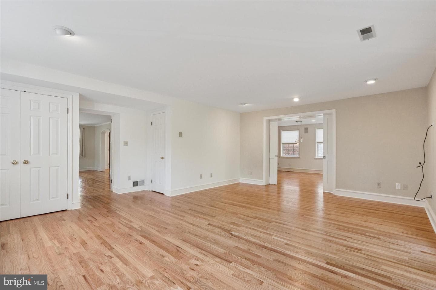 407 Shortridge Drive photo 9