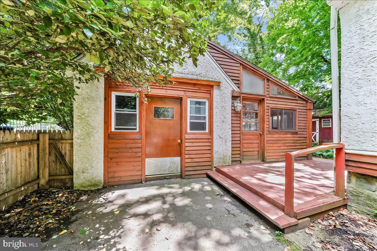4 E Lodges Lane photo 39