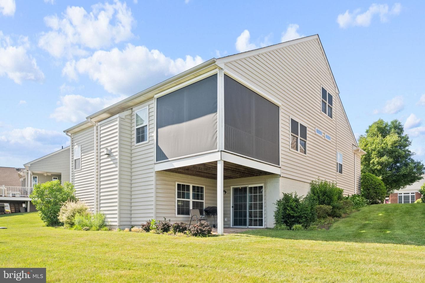 4646 Logan Court photo 32