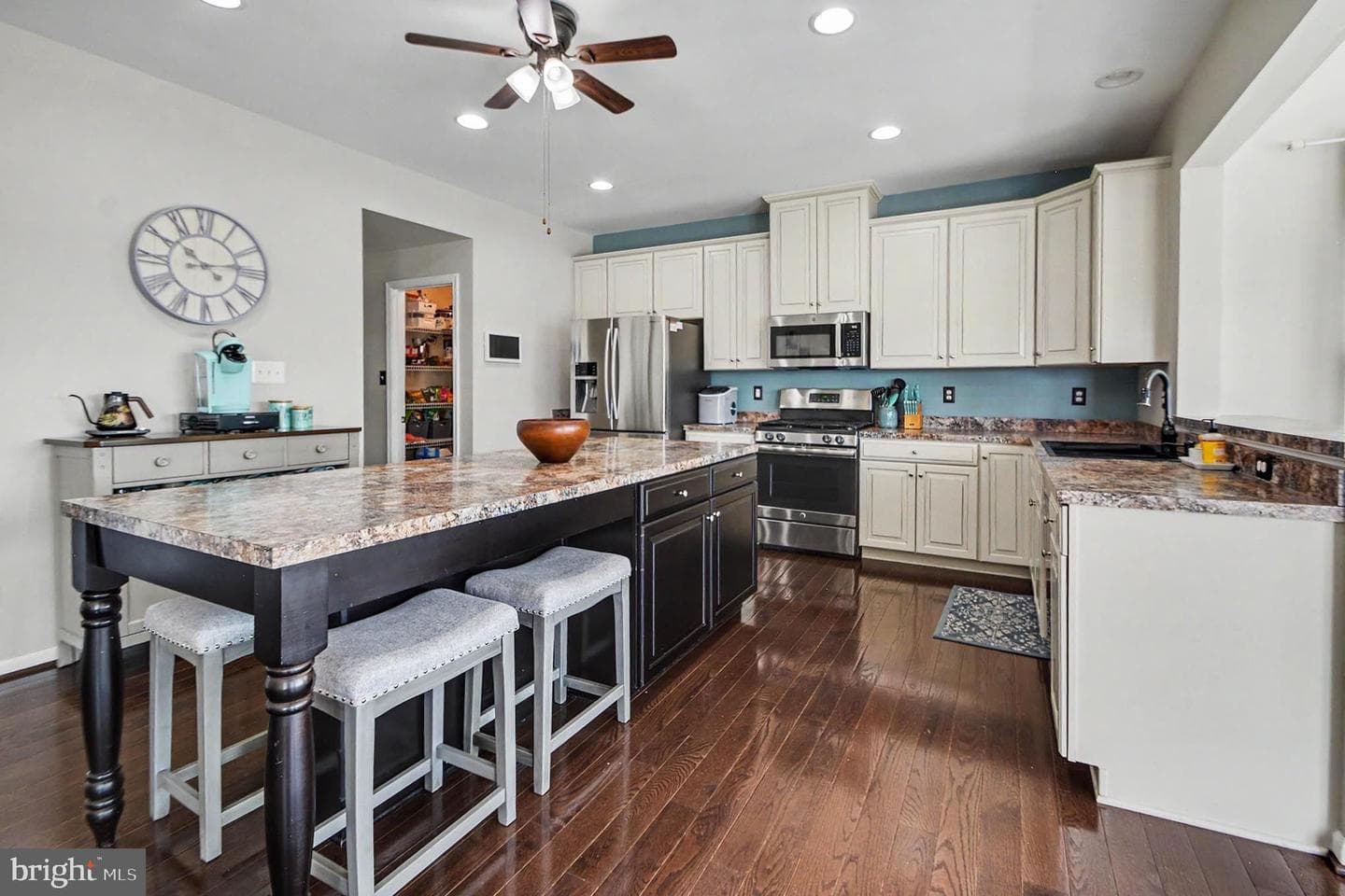 55 Huntsville Drive photo 6