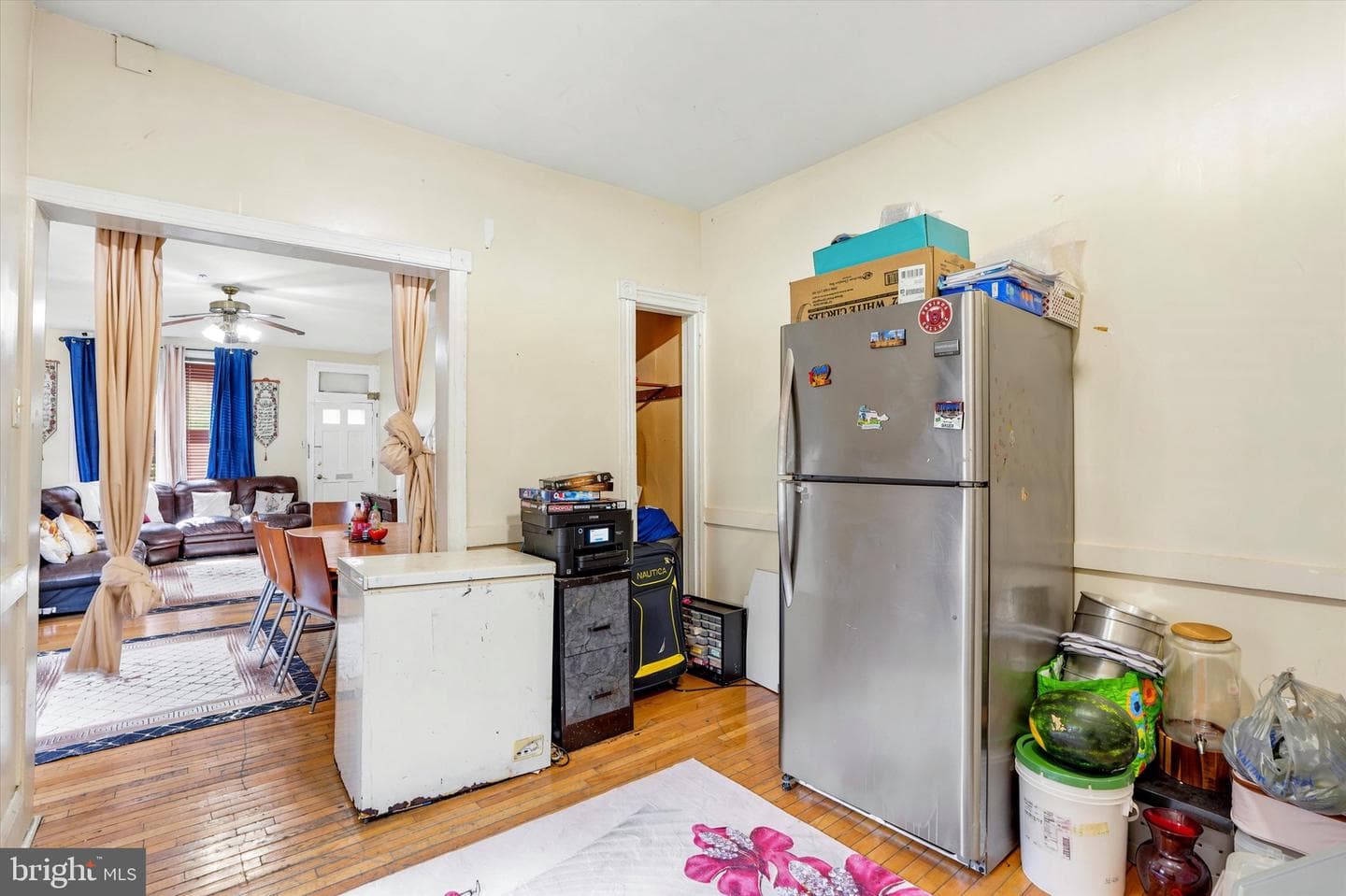124 S Evans Street photo 12