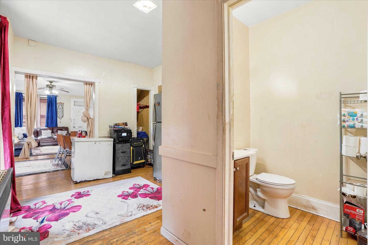124 S Evans Street photo 13