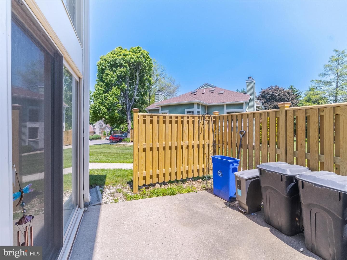 348 Green Meadow Lane photo 6