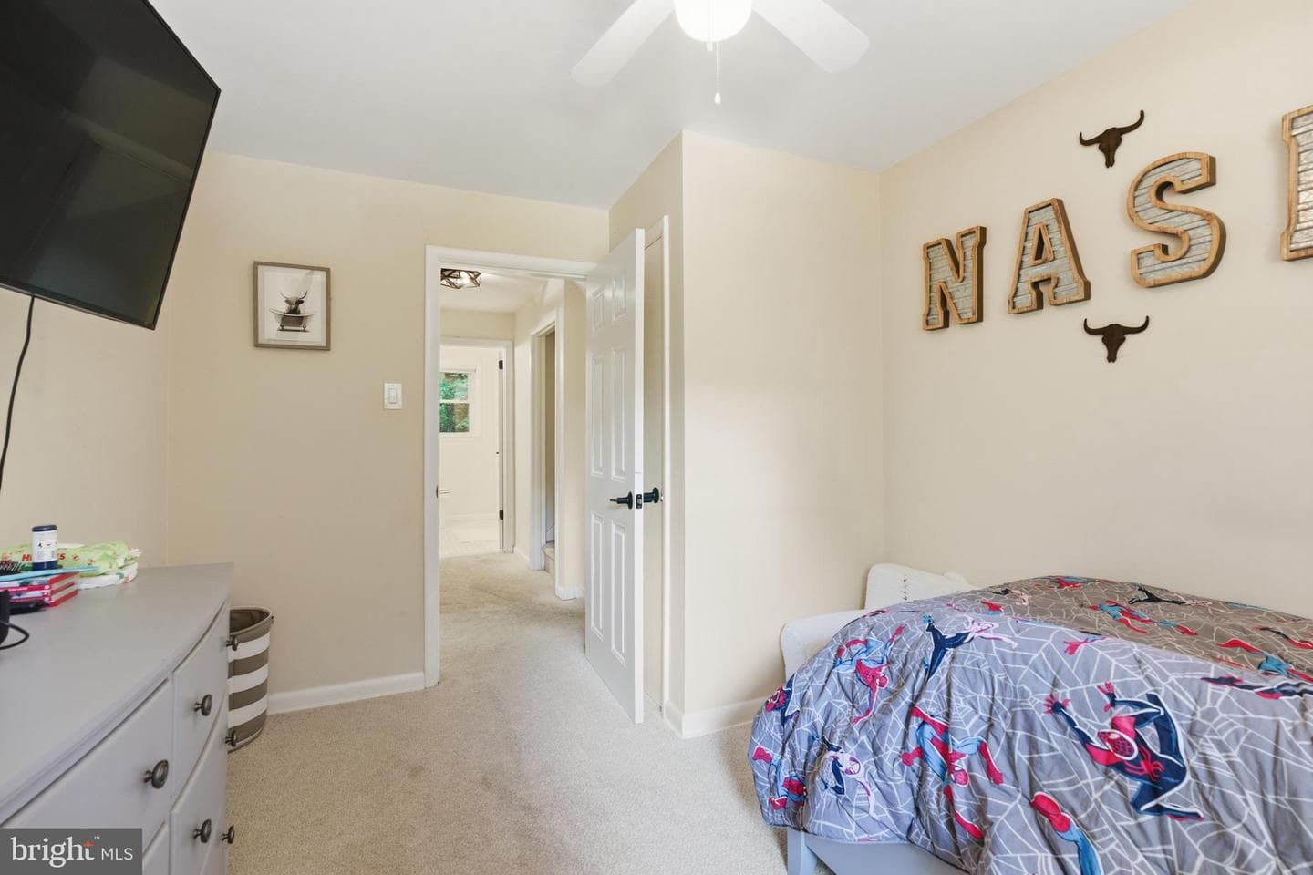 582 Forest Road photo 37