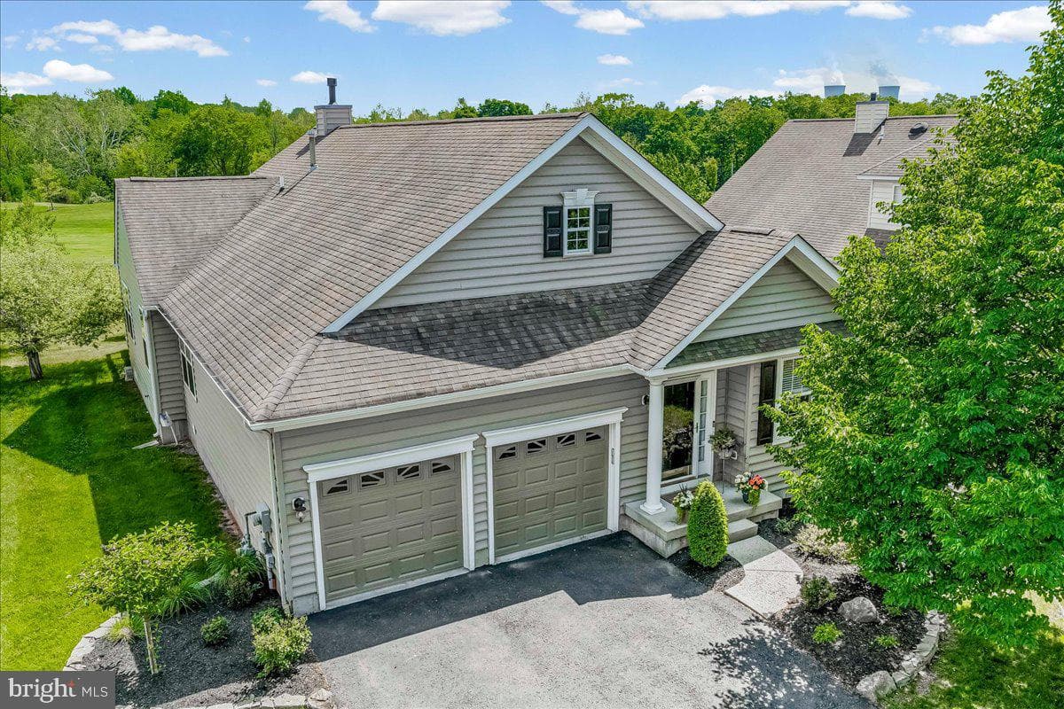 156 Masters Drive photo 10