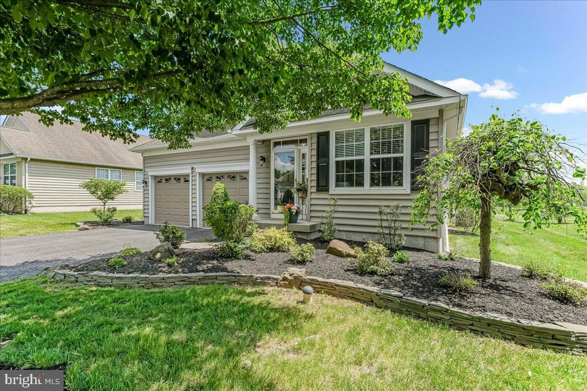 156 Masters Drive photo 3