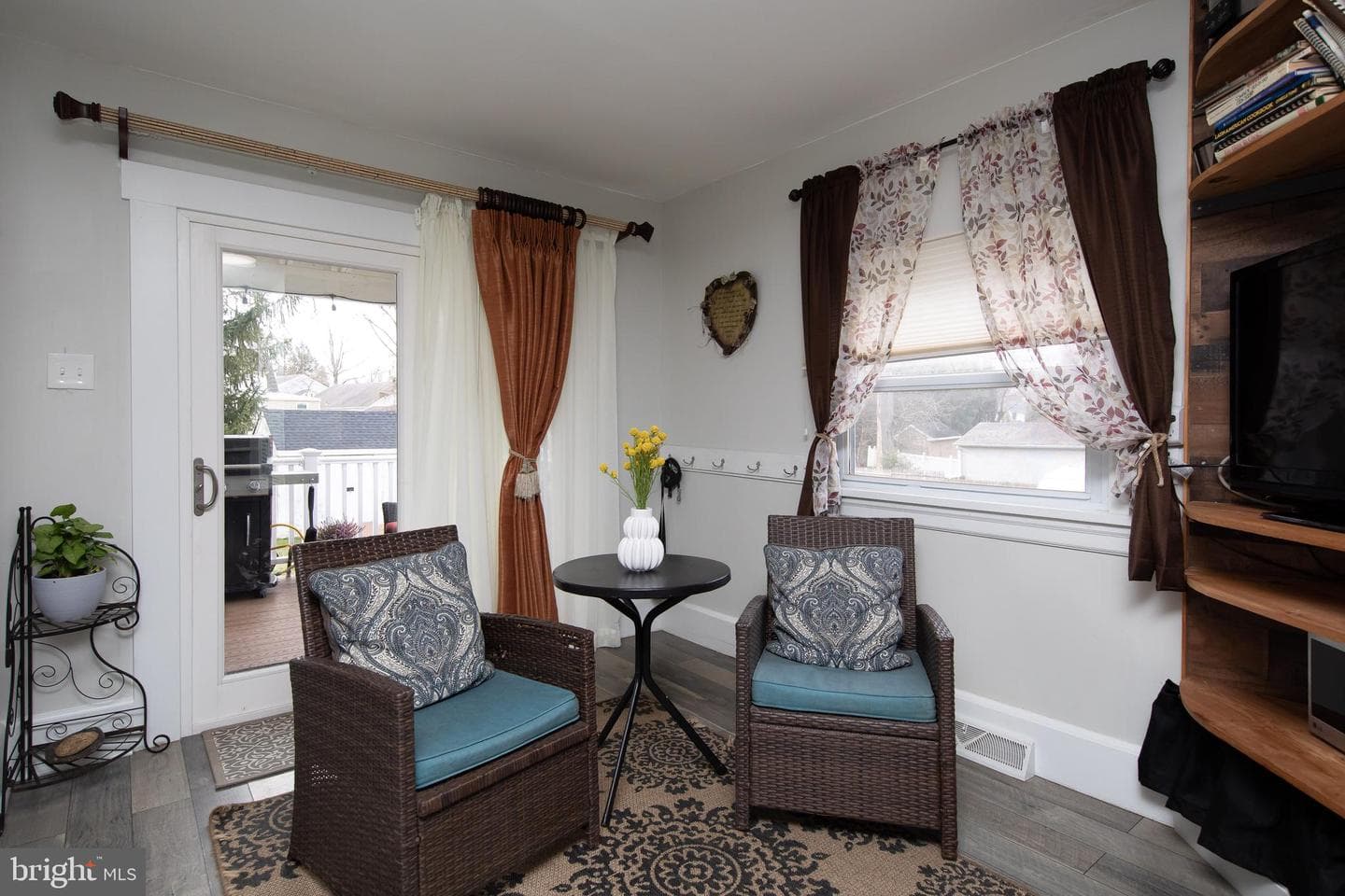 206 Wood Street photo 18