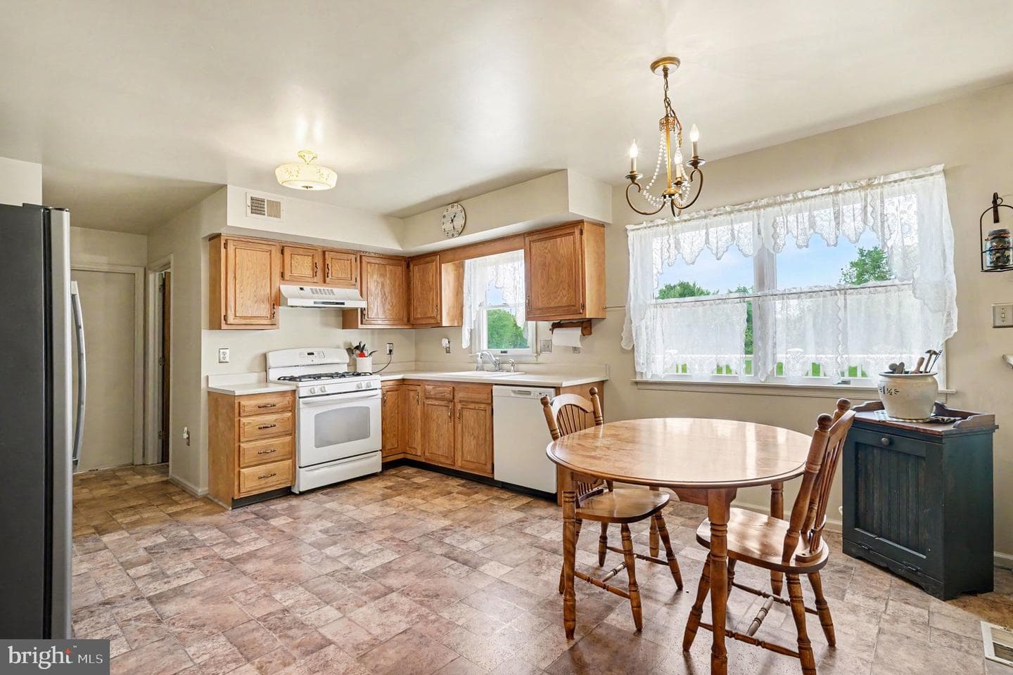 25 William Penn Drive photo 14