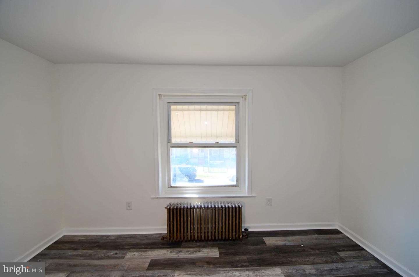 607 N Cannon Avenue N photo 19