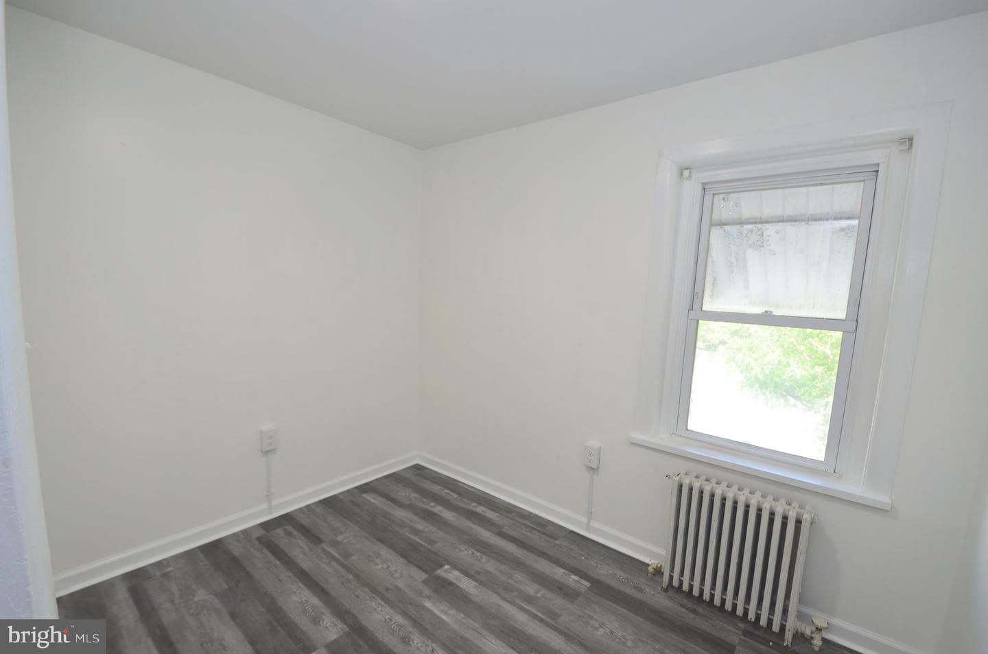 607 N Cannon Avenue N photo 28