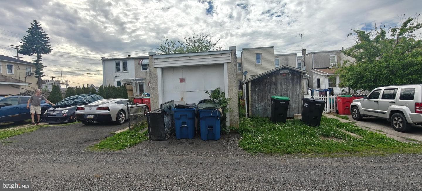 607 N Cannon Avenue N photo 34