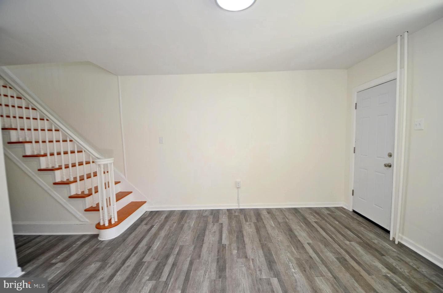 607 N Cannon Avenue N photo 4
