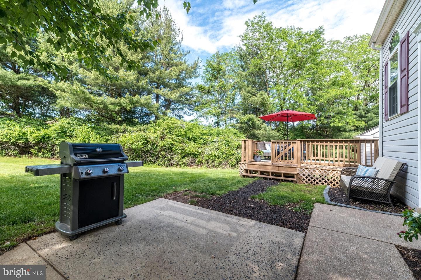 303 Stratford Court photo 39