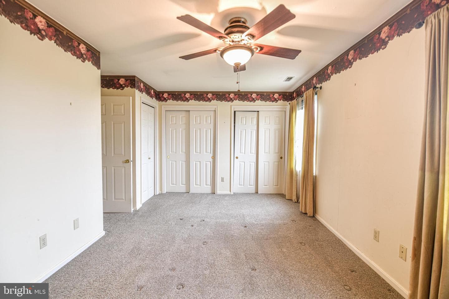3415 Foxfield Circle photo 16