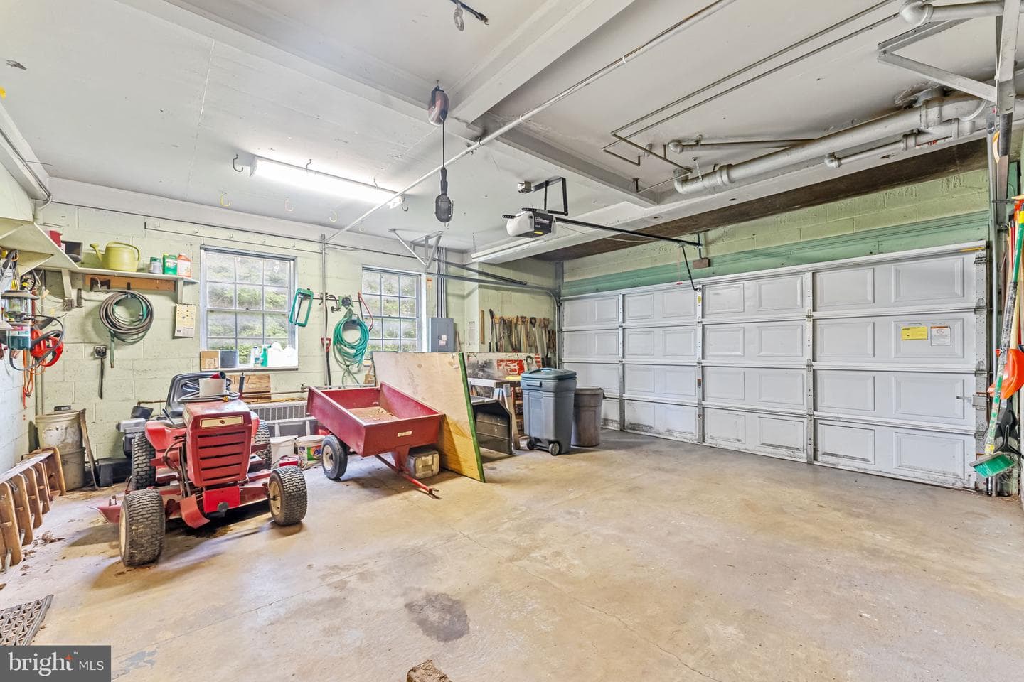 8316 Macarthur Rd photo 26