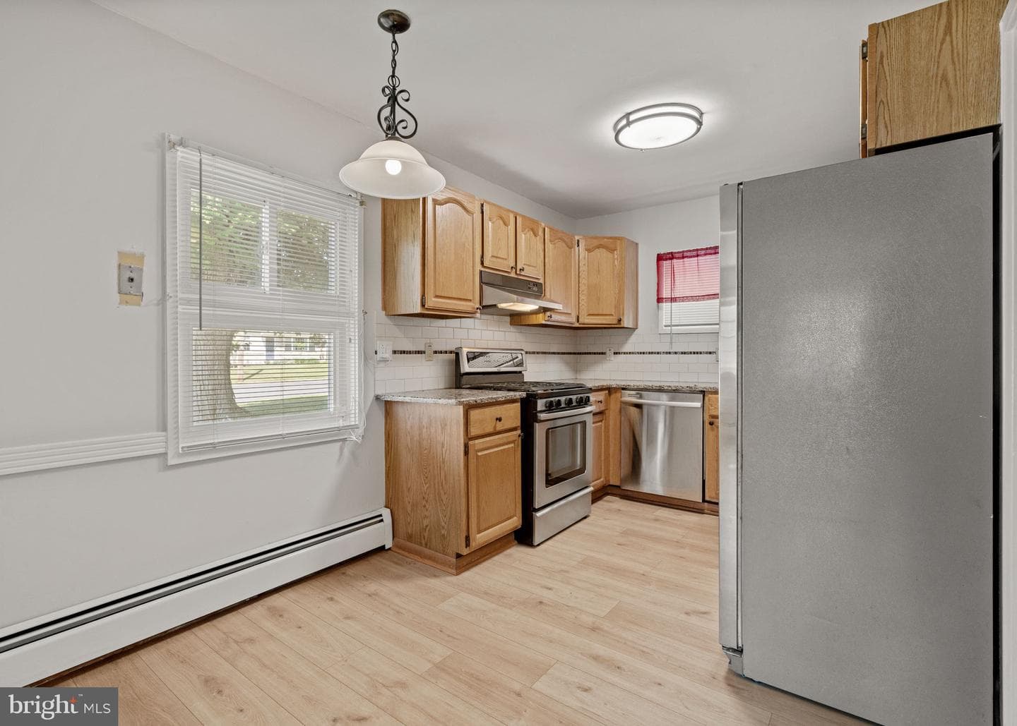 431 Marion Avenue photo 10