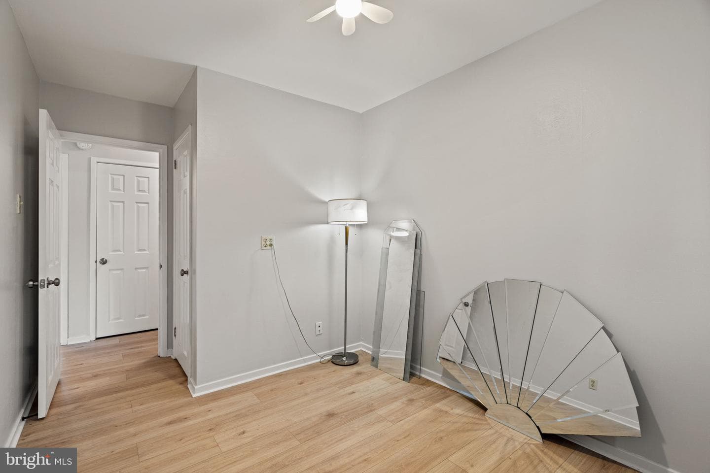431 Marion Avenue photo 24