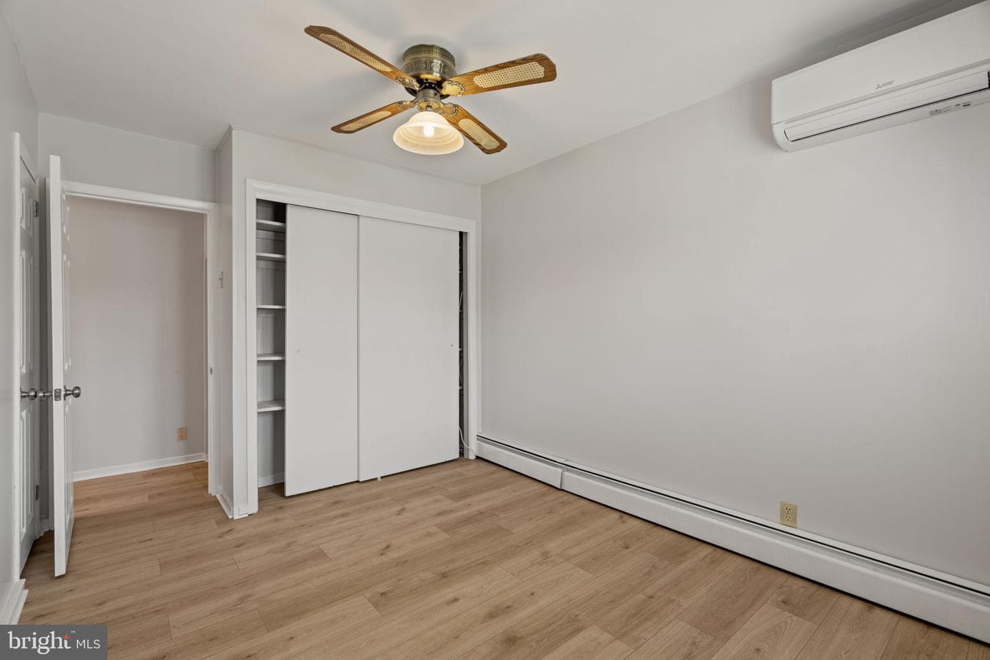 431 Marion Avenue photo 26