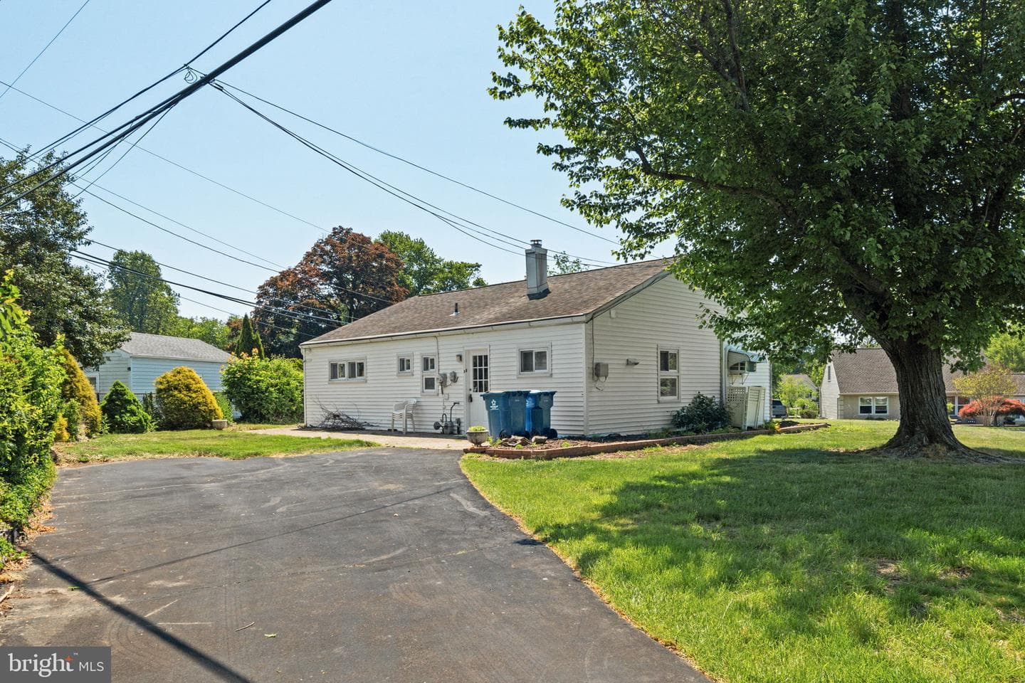 431 Marion Avenue photo 35