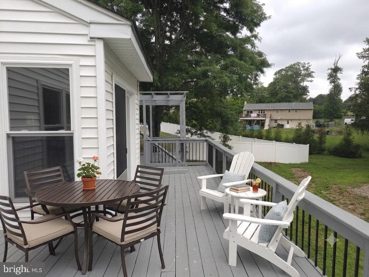 124 Horseshoe Lane photo 37