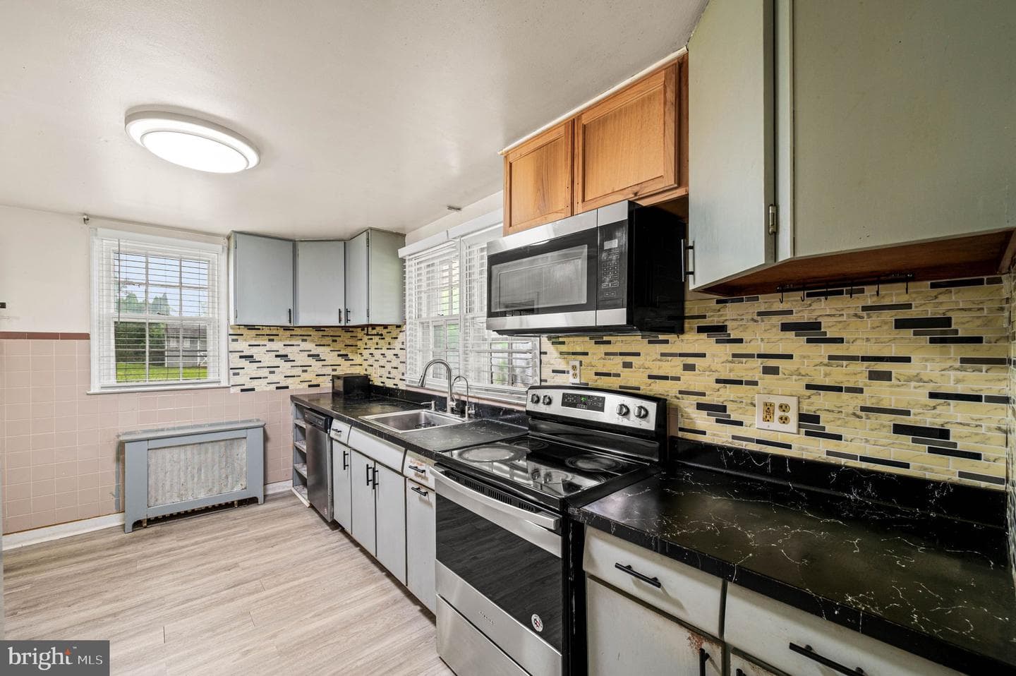 1508 W Marshall Street photo 10