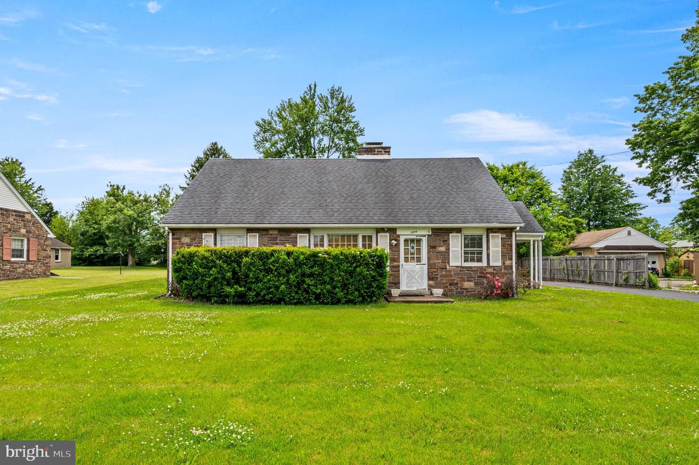 1508 W Marshall Street photo 3