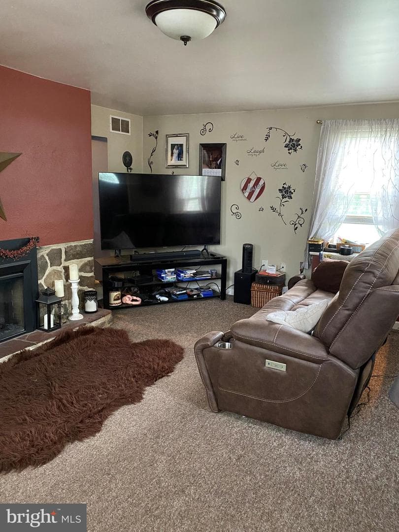 1448 N Keim Street photo 10