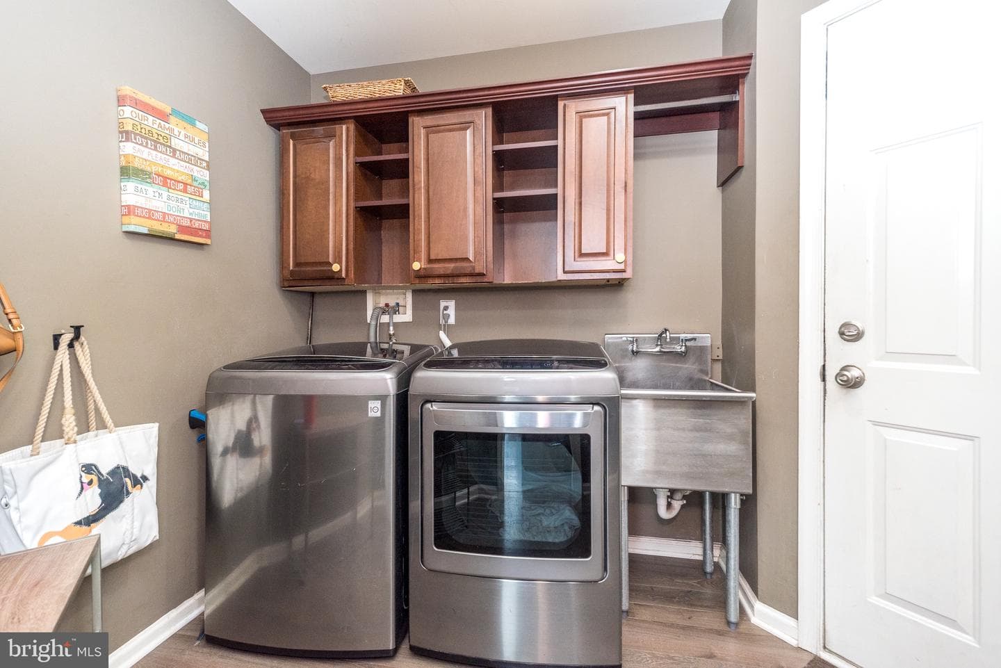 119 Bradford Drive photo 21