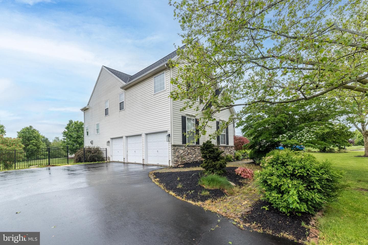 119 Bradford Drive photo 61