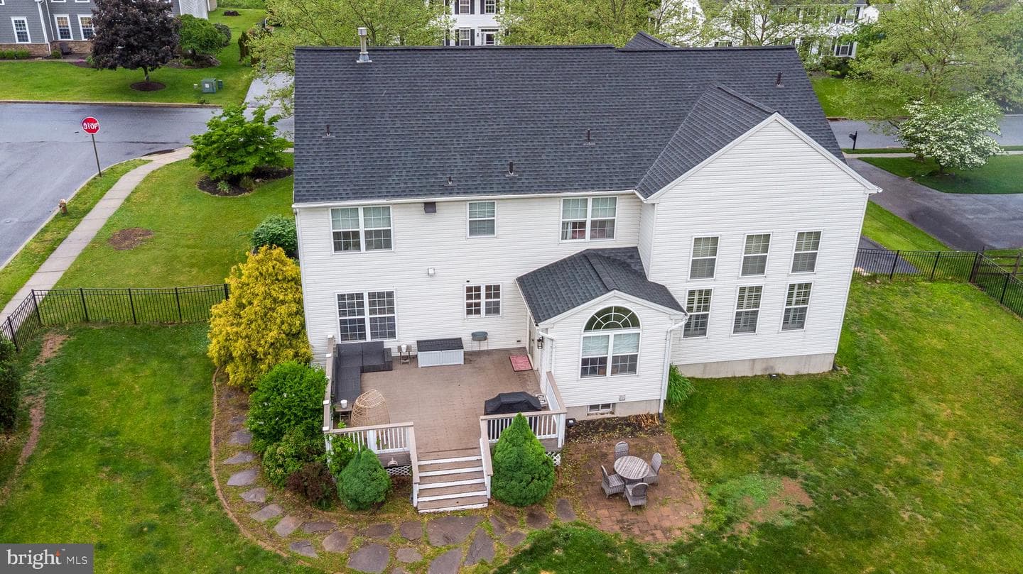 119 Bradford Drive photo 63
