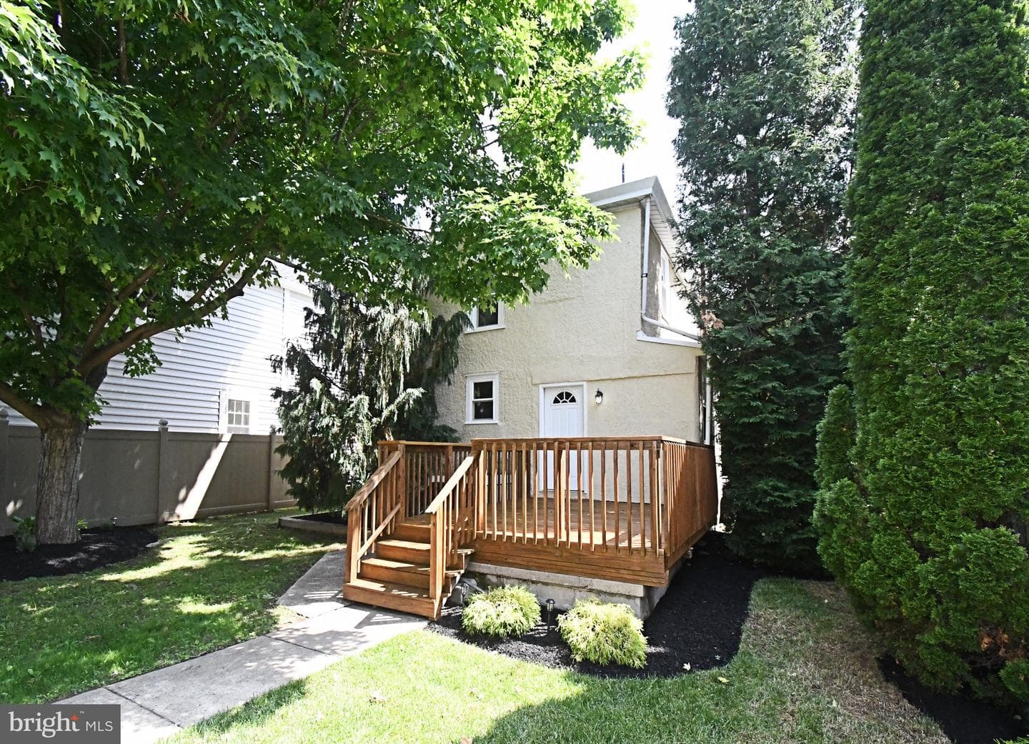210 S Chestnut Street photo 33