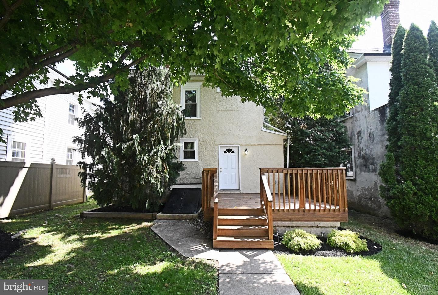 210 S Chestnut Street photo 35